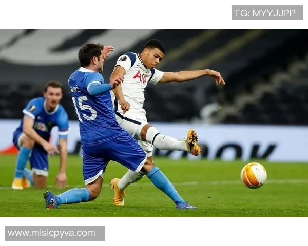 松滋瓦尔迎战卡尔马力争主场胜利展现球队实力